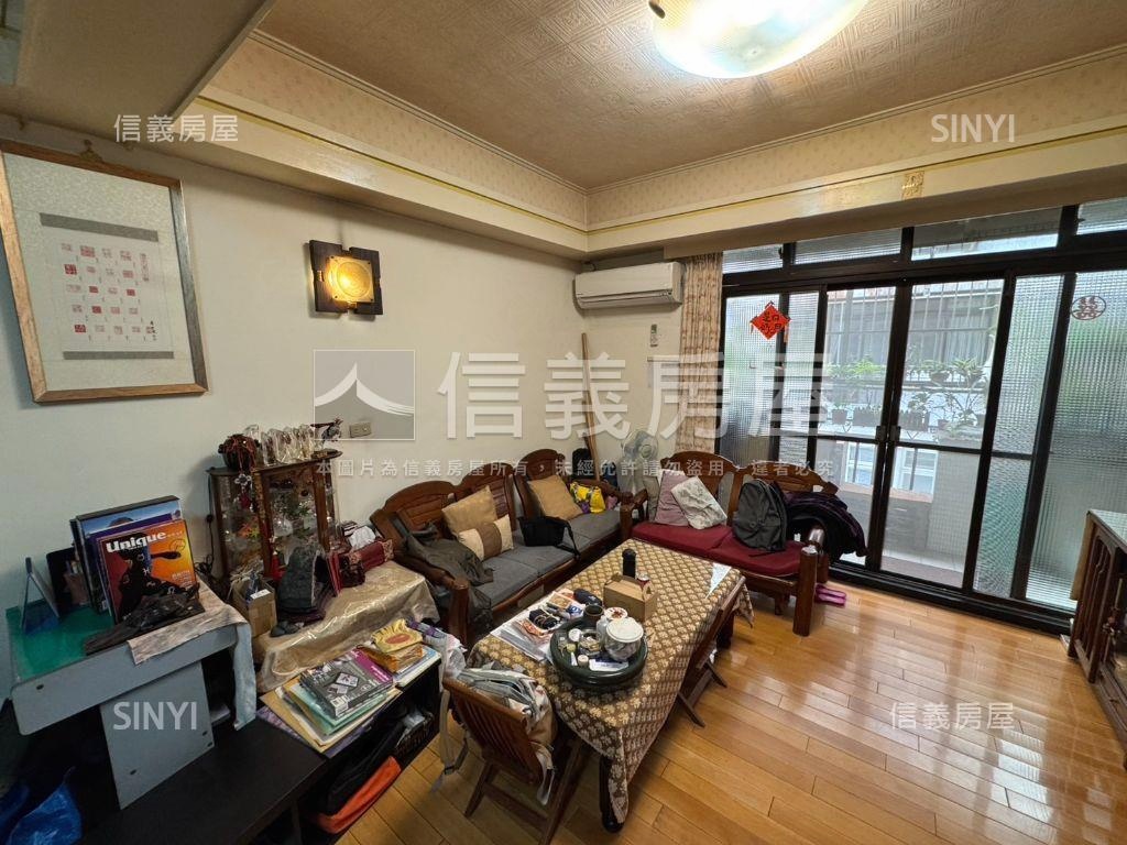 麗山學區邊間好屋房屋室內格局與周邊環境