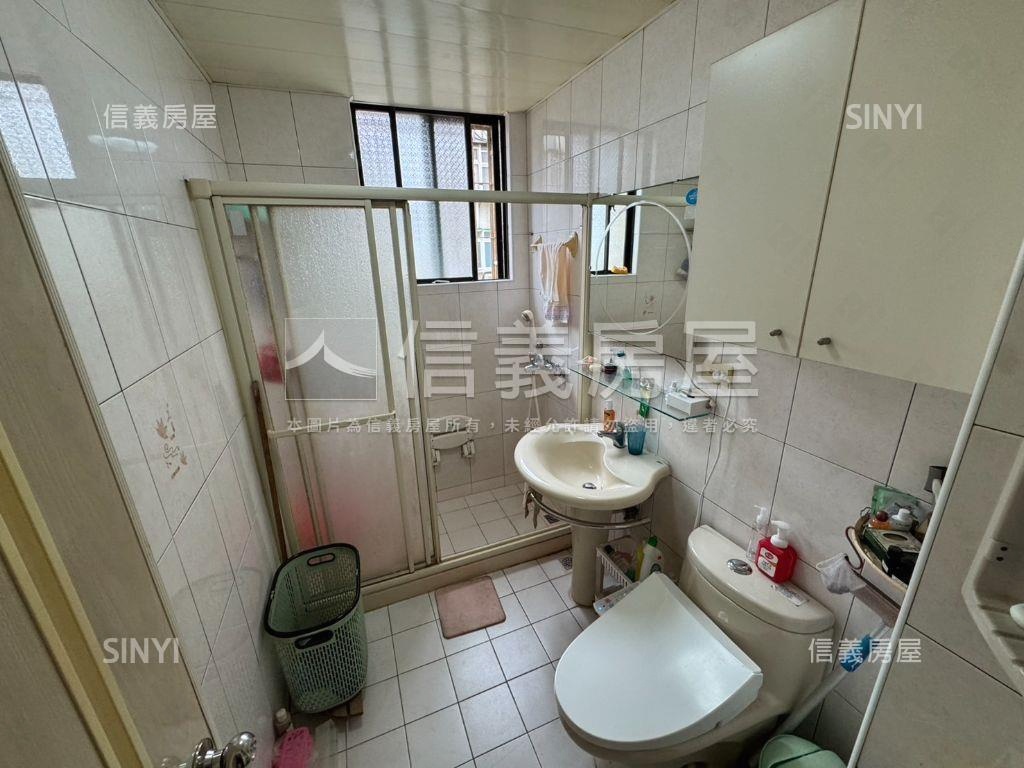 麗山學區邊間好屋房屋室內格局與周邊環境