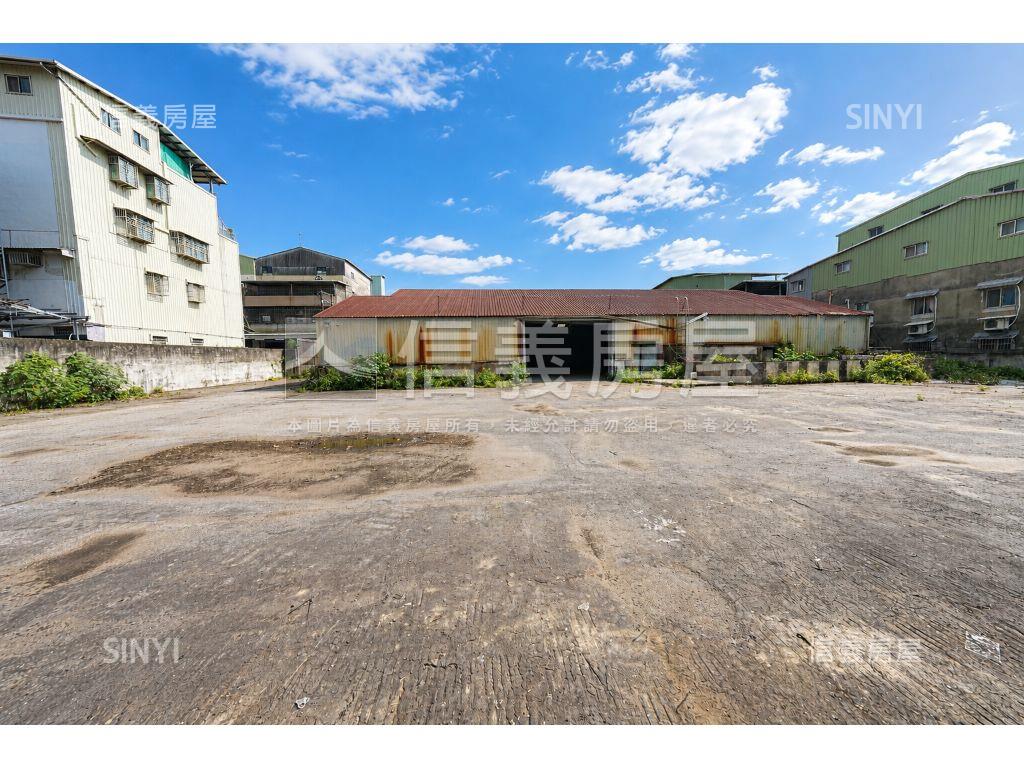 五股中興路１６３５工業地房屋室內格局與周邊環境