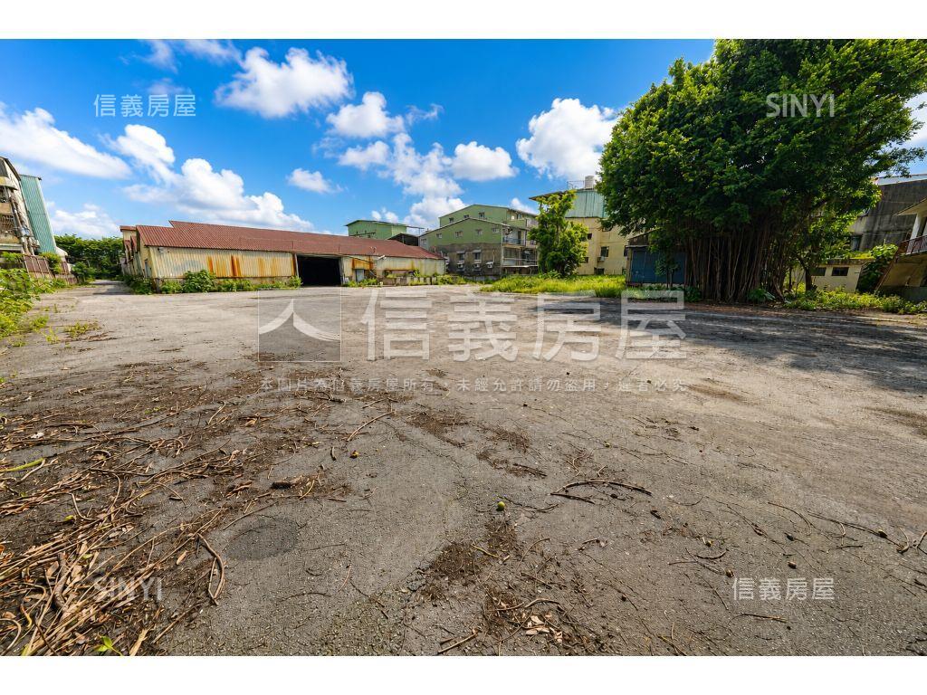五股中興路１６３５工業地房屋室內格局與周邊環境