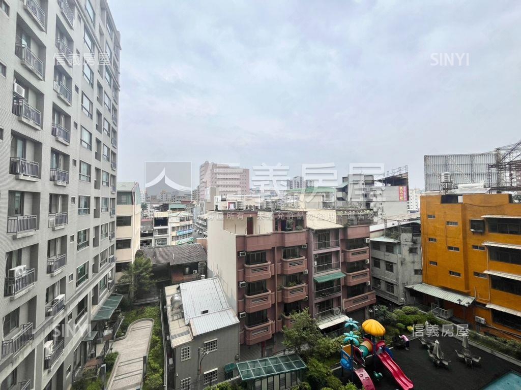 漂亮＊採光耀眼三房雙衛房屋室內格局與周邊環境