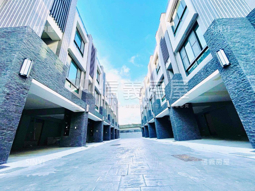 鴻茂富匯大面寬五房美墅房屋室內格局與周邊環境