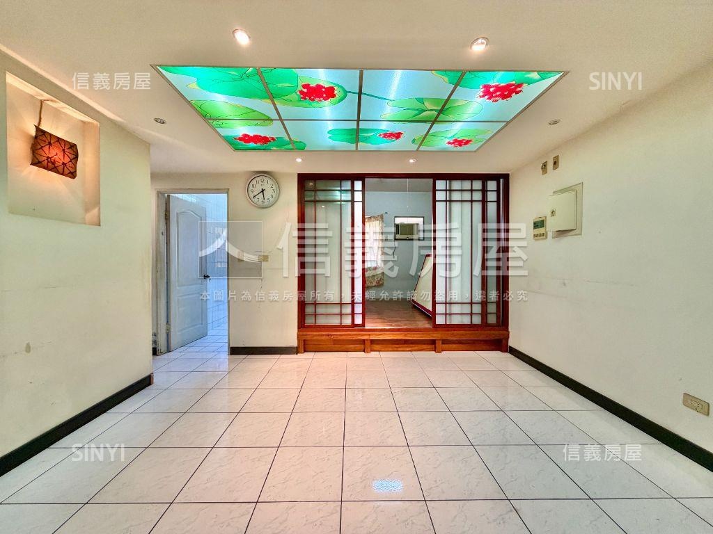 ＜大台中新市＞先看這間！房屋室內格局與周邊環境