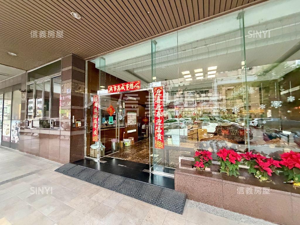 ☆＜大台中新市＞先看這間房屋室內格局與周邊環境