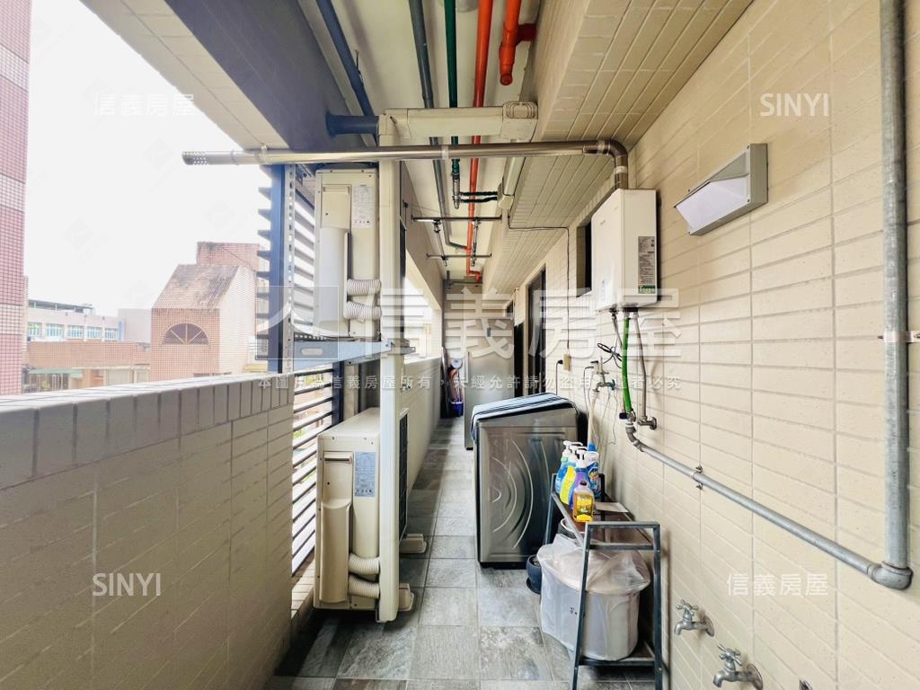 國泰昕春雙車位稀有大戶房屋室內格局與周邊環境
