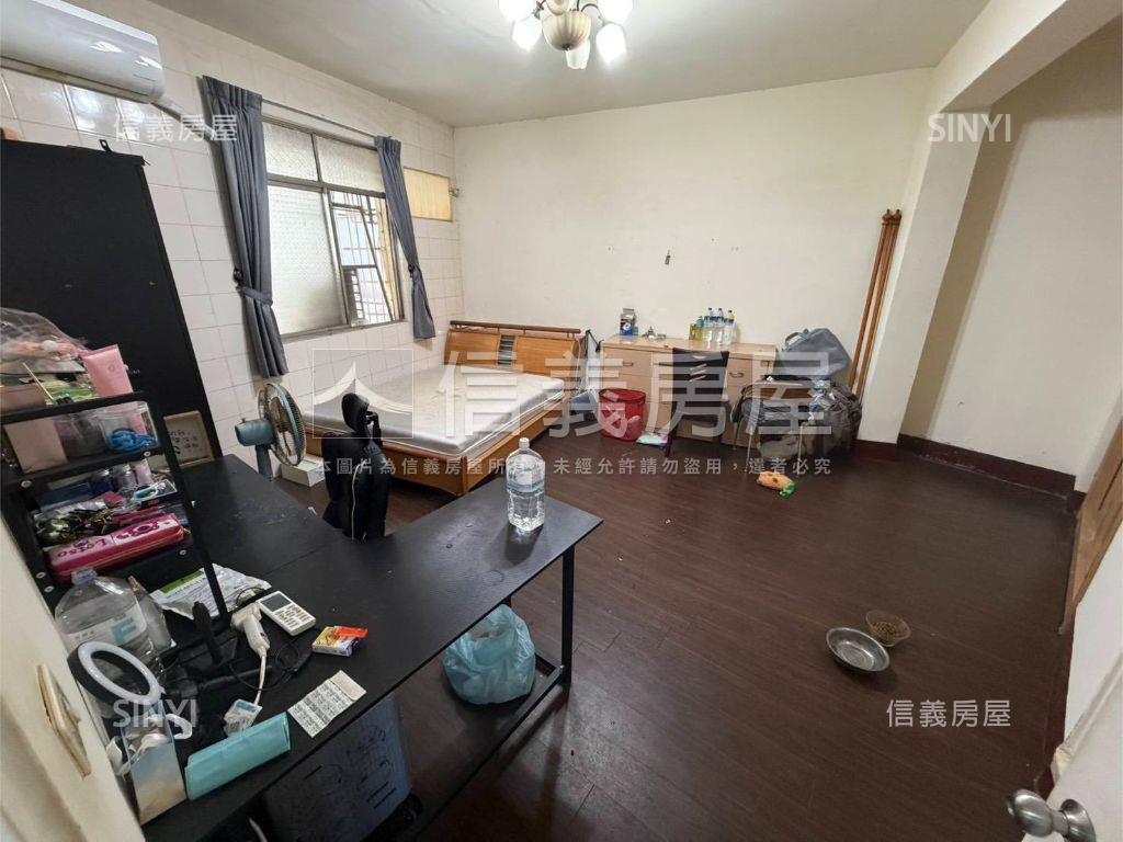 三多商圈健身公寓房屋室內格局與周邊環境