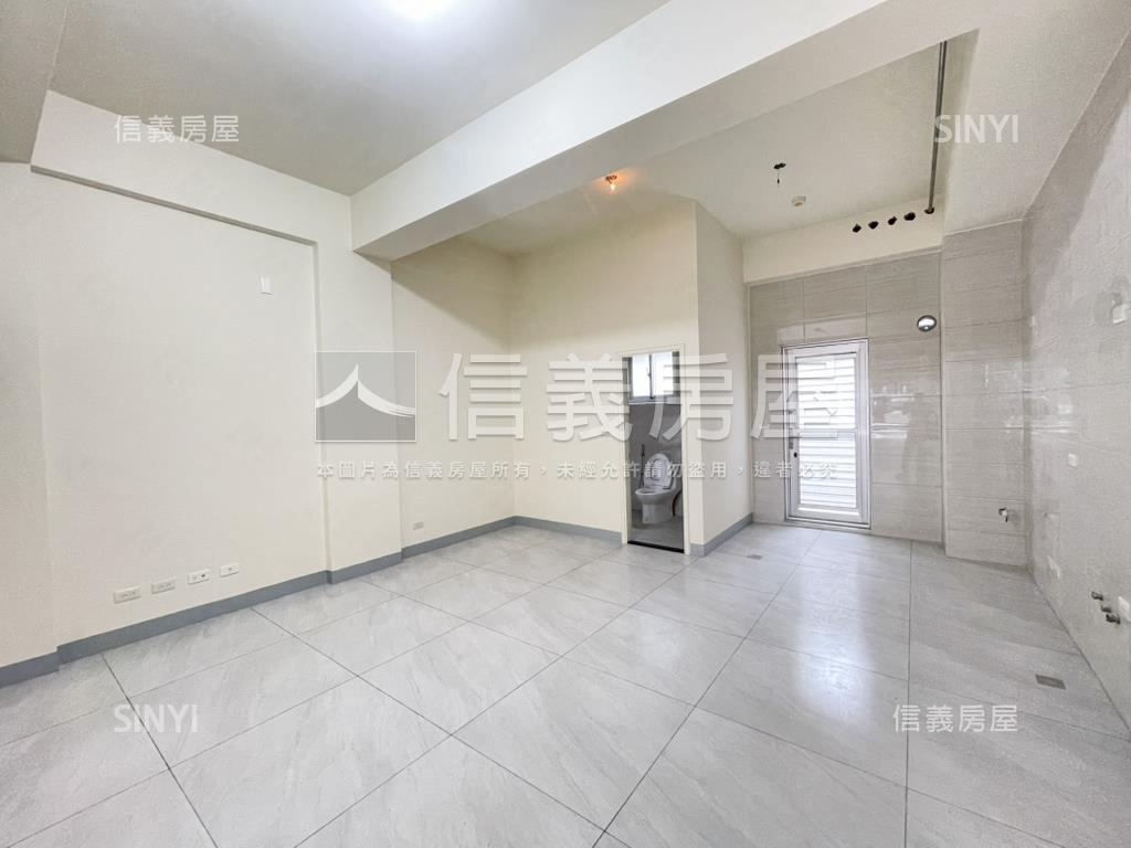 北埔全新臨路電梯透店Ｂ房屋室內格局與周邊環境