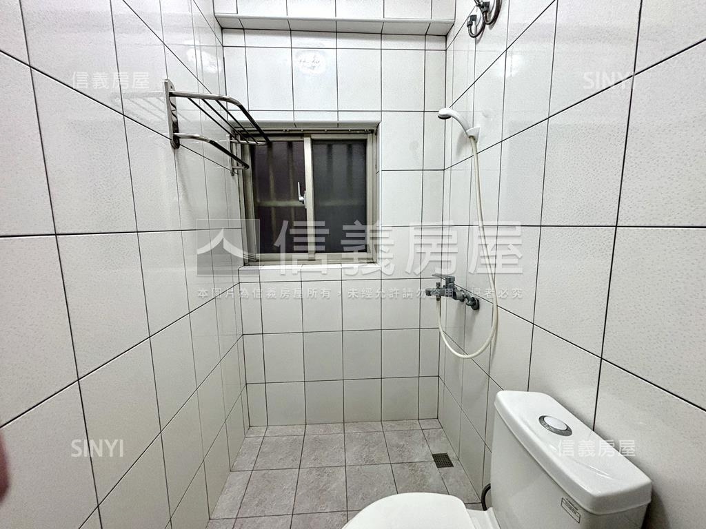 ３樓公寓２房全室整理房屋室內格局與周邊環境