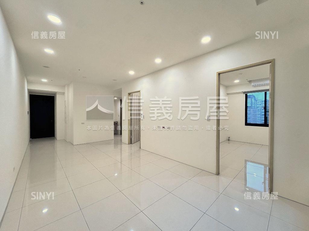 『專任』昕上城３房車位房屋室內格局與周邊環境