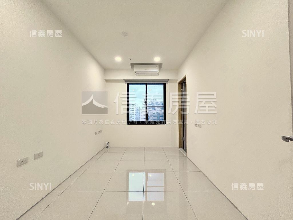 『專任』昕上城３房車位房屋室內格局與周邊環境