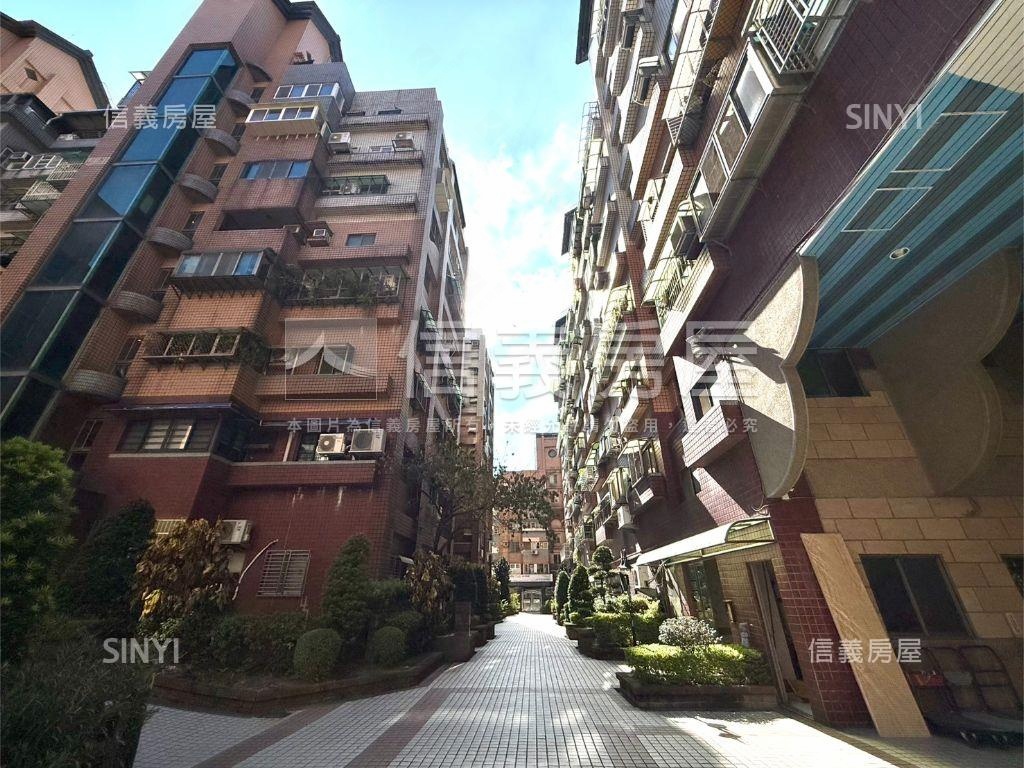 桃林步道旁稀有三房車位房屋室內格局與周邊環境