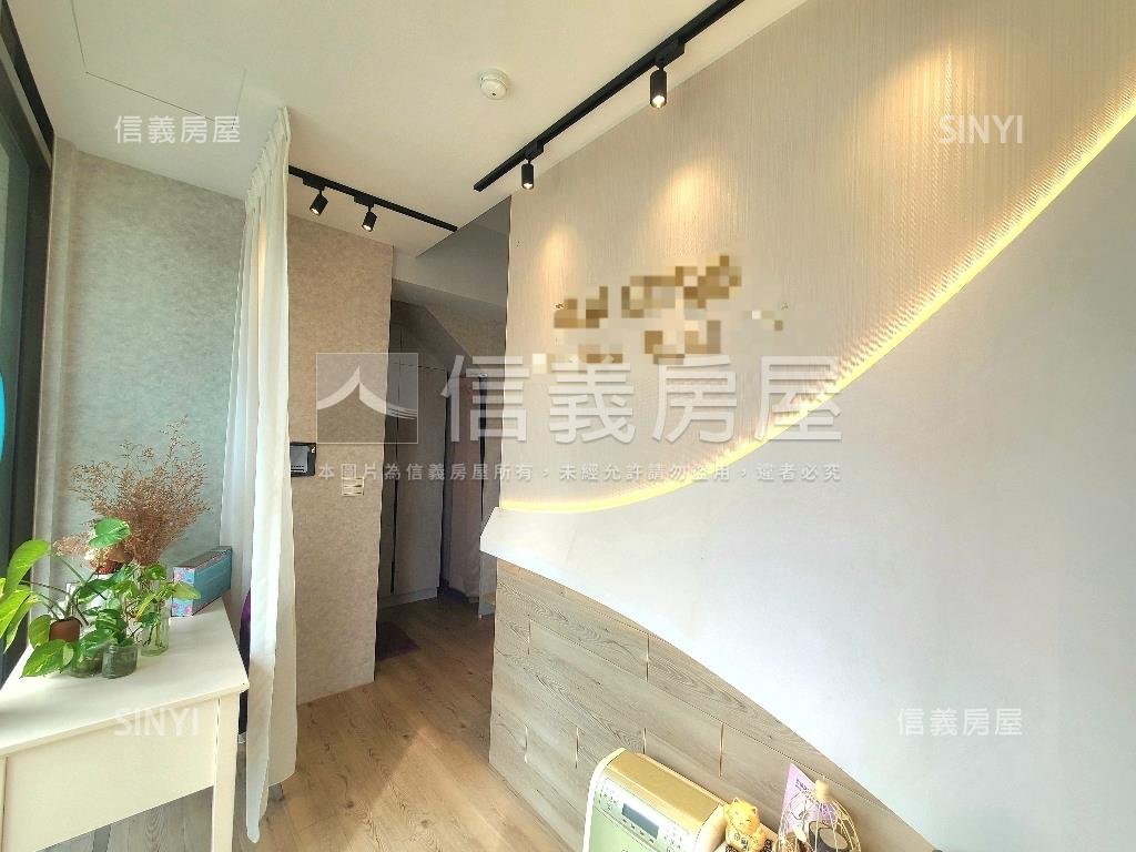 經國特區小資美店面房屋室內格局與周邊環境