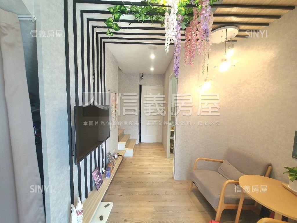 經國特區小資美店面房屋室內格局與周邊環境