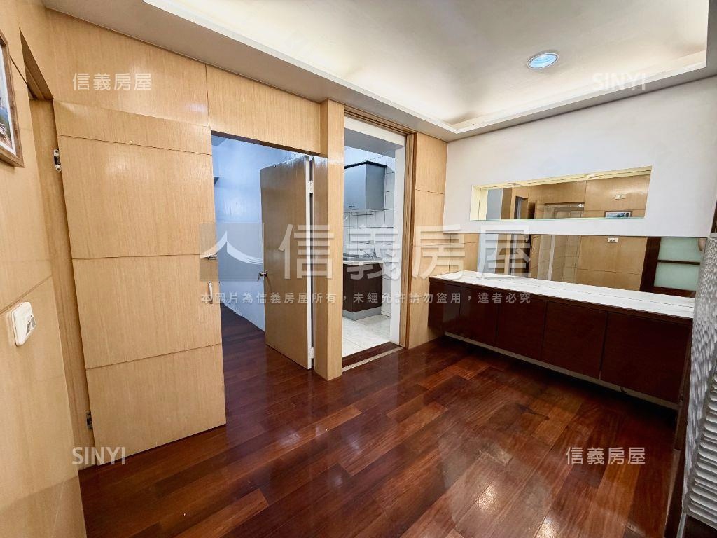 東區晴境質感宅房屋室內格局與周邊環境