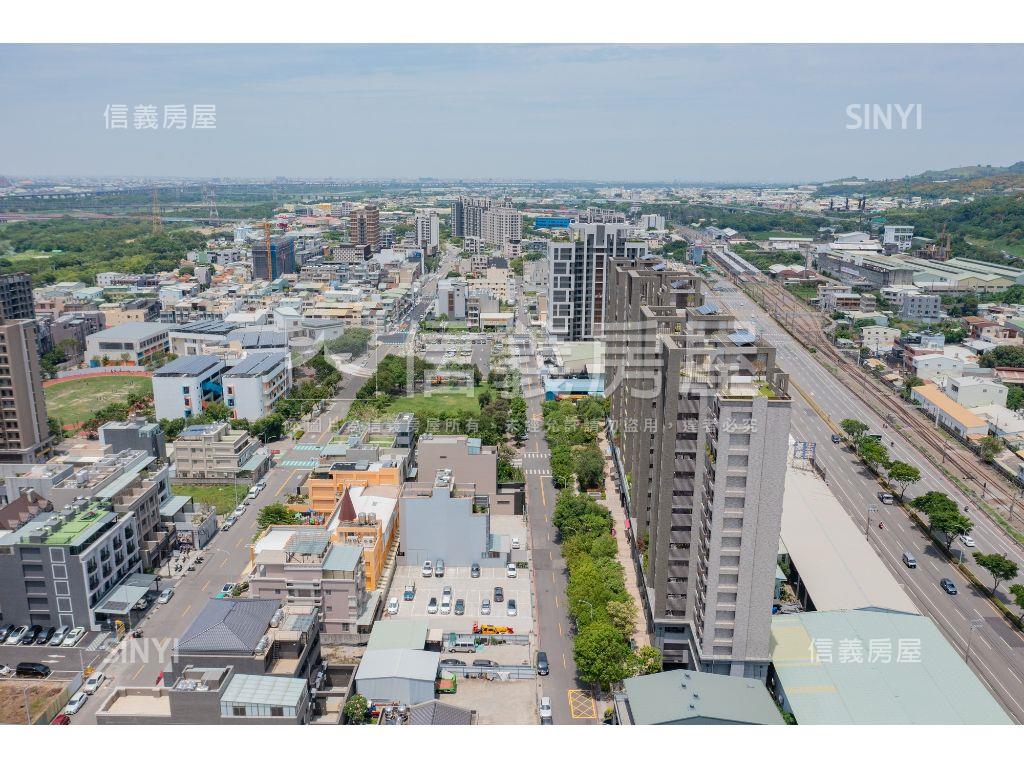 烏日商一大面寬坪效棒美地房屋室內格局與周邊環境