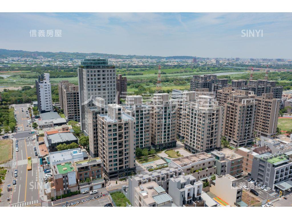 烏日商一大面寬坪效棒美地房屋室內格局與周邊環境
