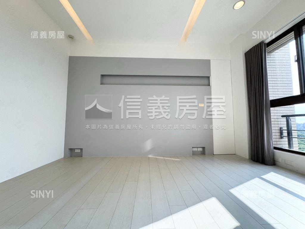 【大易春秋】明亮美裝三房房屋室內格局與周邊環境