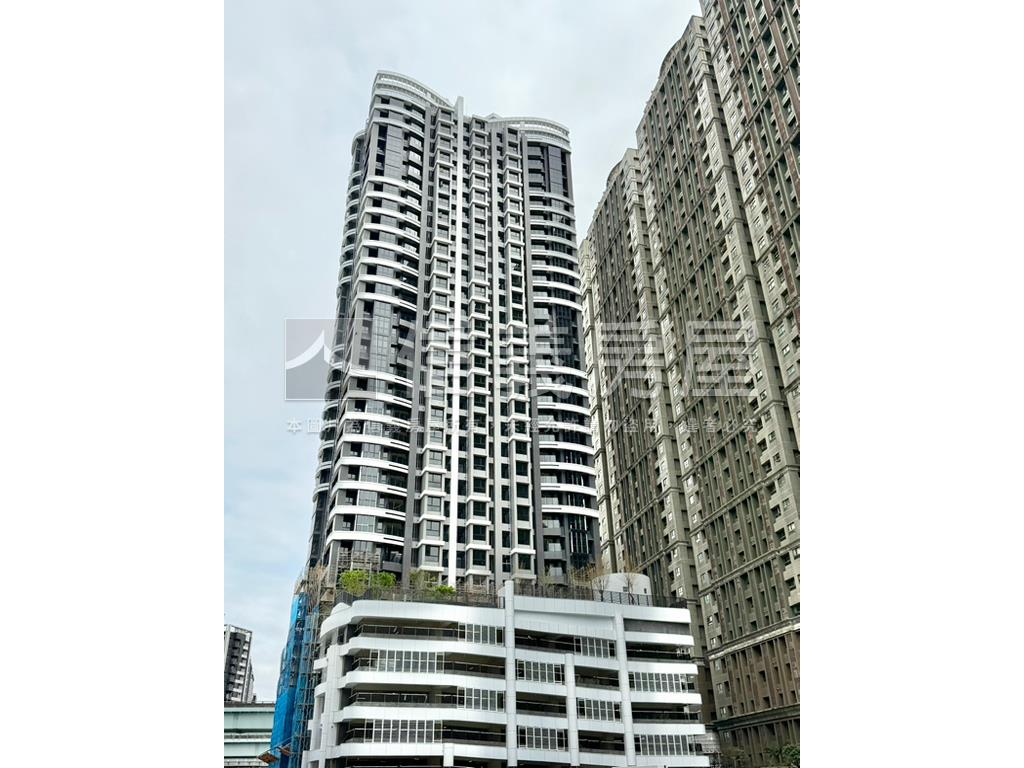 新埔民生站立信采蝶兩房房屋室內格局與周邊環境