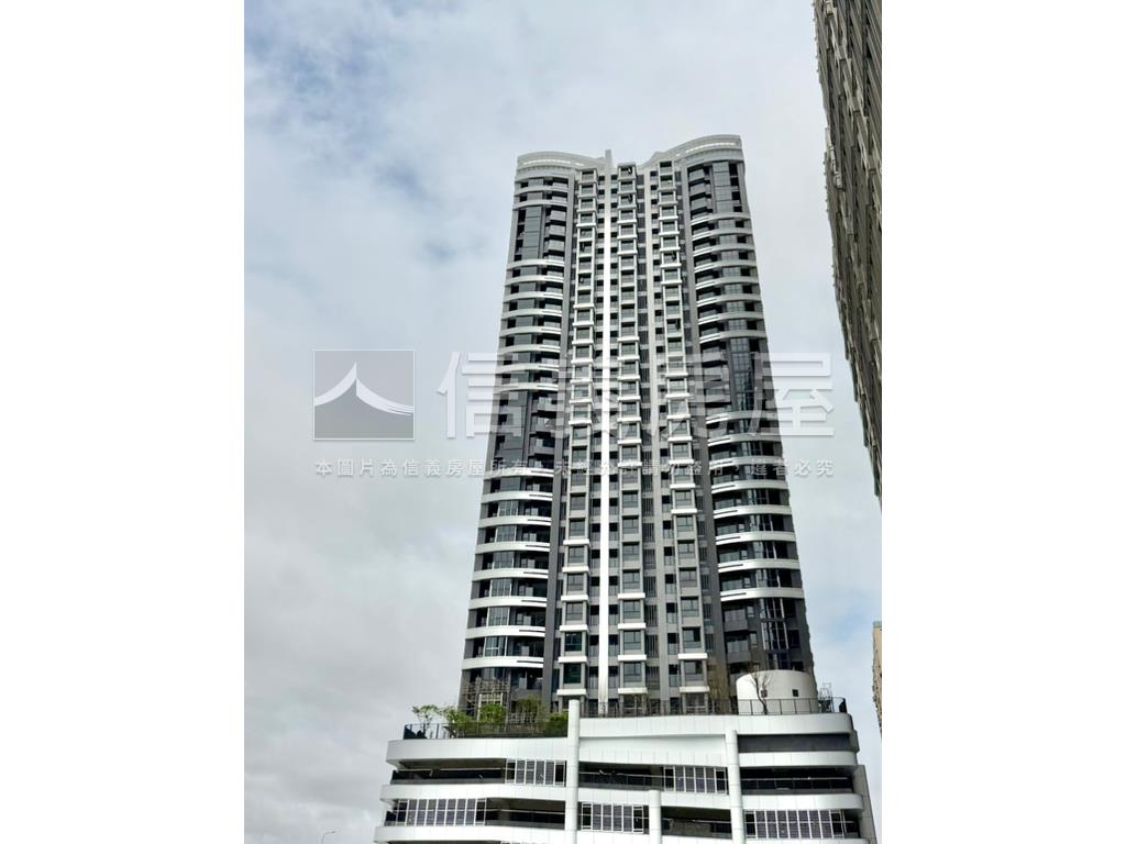 新埔民生站立信采蝶兩房房屋室內格局與周邊環境