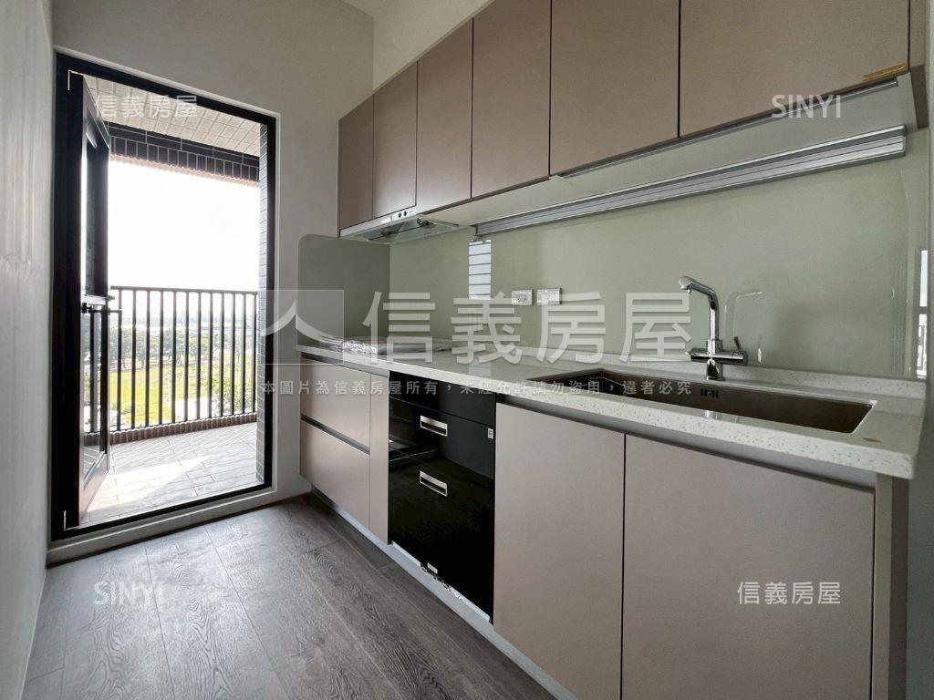 清景麟長勝三房平車房屋室內格局與周邊環境