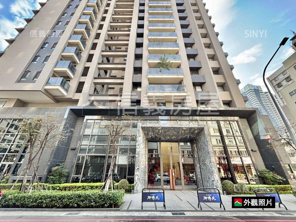 國泰御博苑帝王３房雙平車房屋室內格局與周邊環境