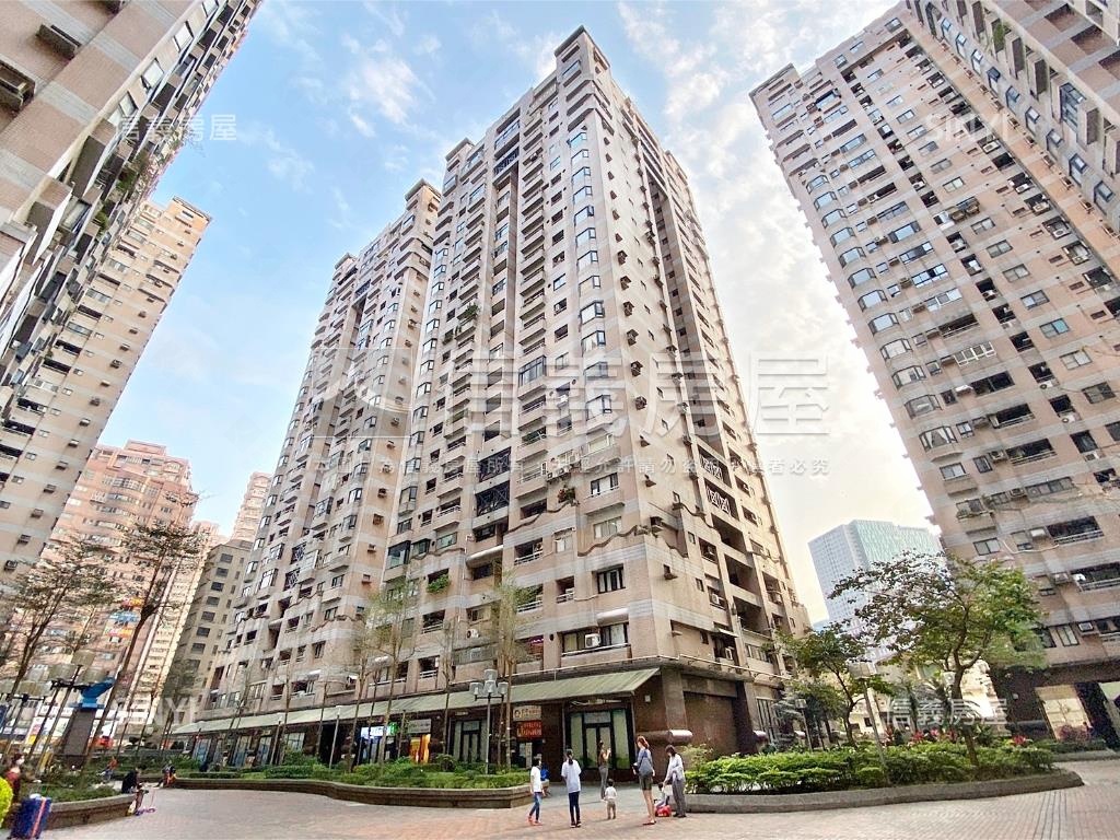 宏國大鎮Ｂ２坡平車位房屋室內格局與周邊環境