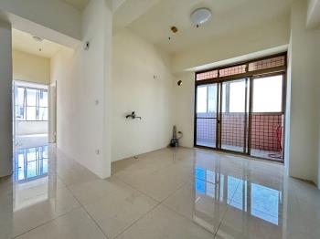 中興商圈溫馨三房附車位