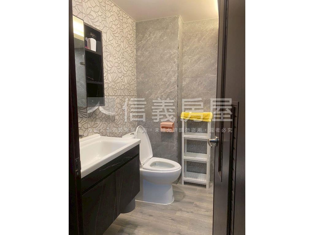 墾丁新屋齡美美透天房屋室內格局與周邊環境