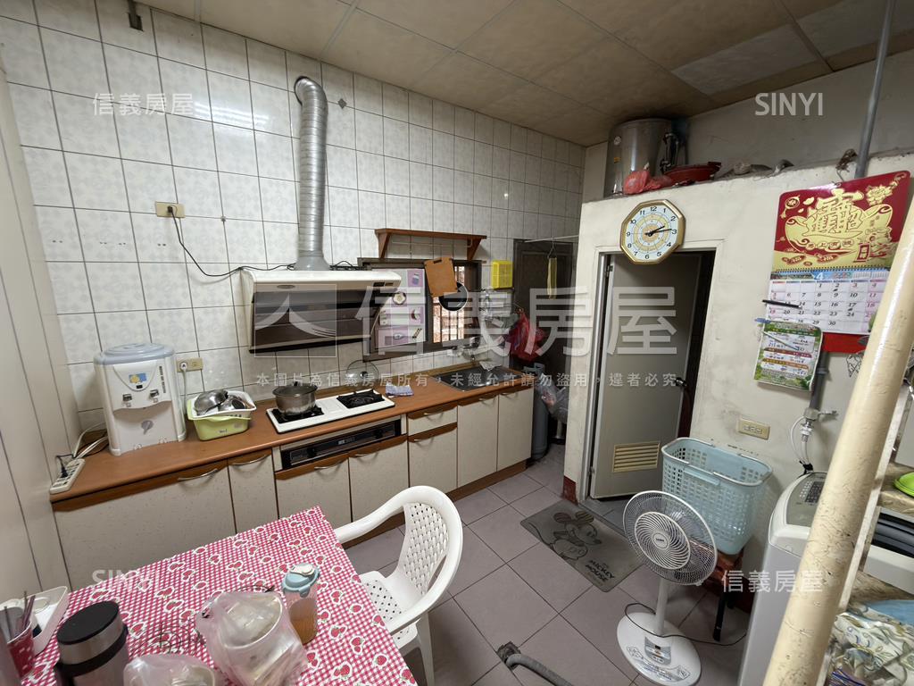 南郭商圈大地坪好規劃房屋室內格局與周邊環境