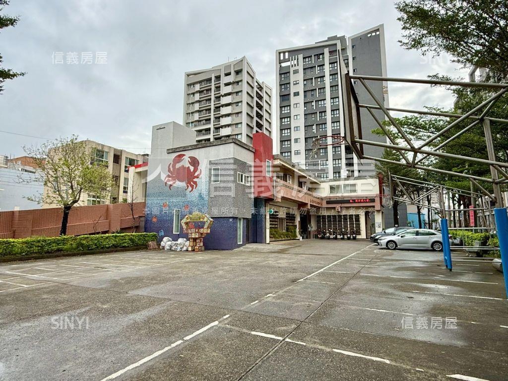 品益君品Ａ棟視野三房平車房屋室內格局與周邊環境