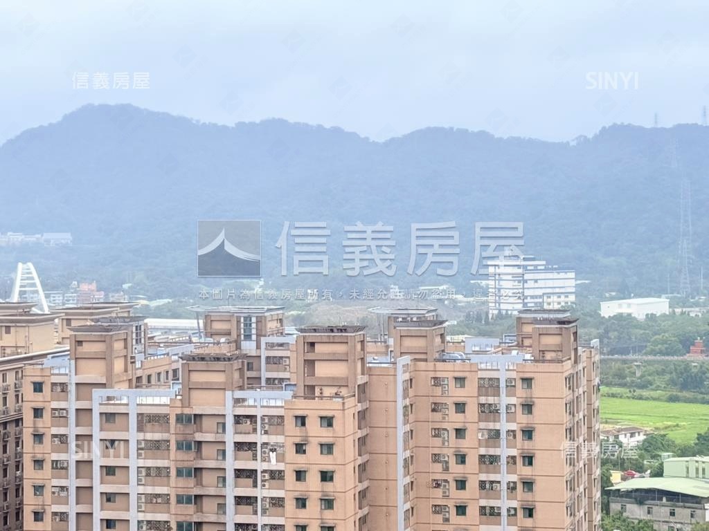 國際館美式豪邸房屋室內格局與周邊環境