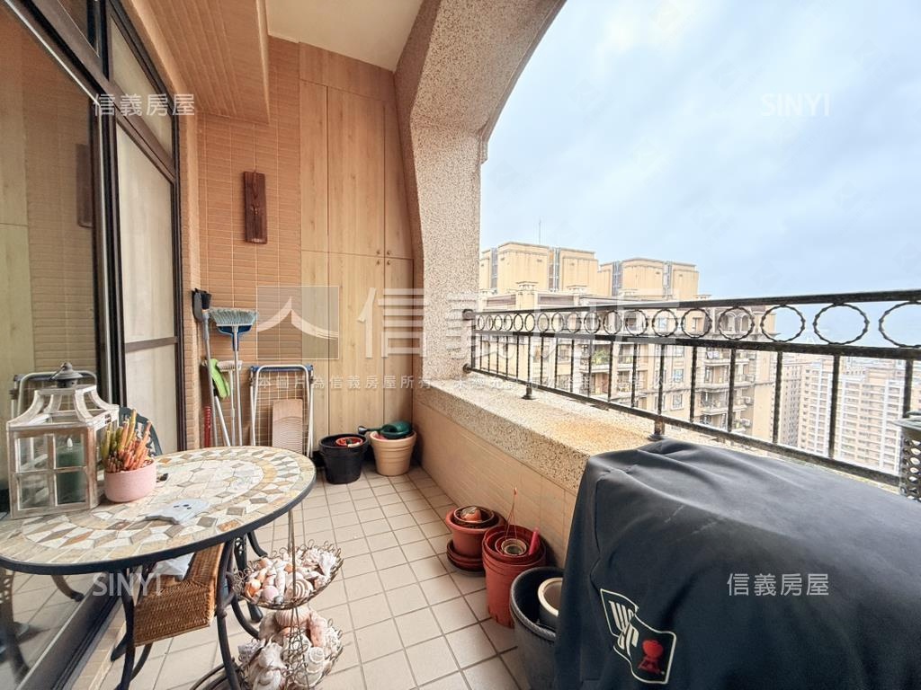 國際館美式豪邸房屋室內格局與周邊環境