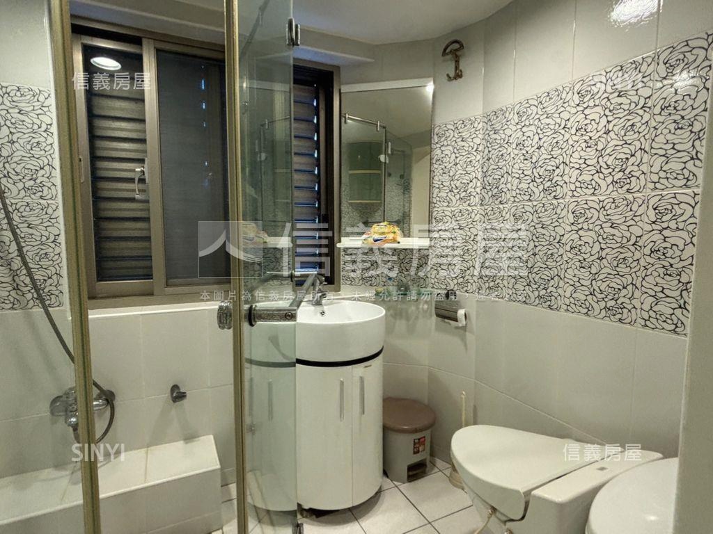 正面大景－白雲山莊房屋室內格局與周邊環境