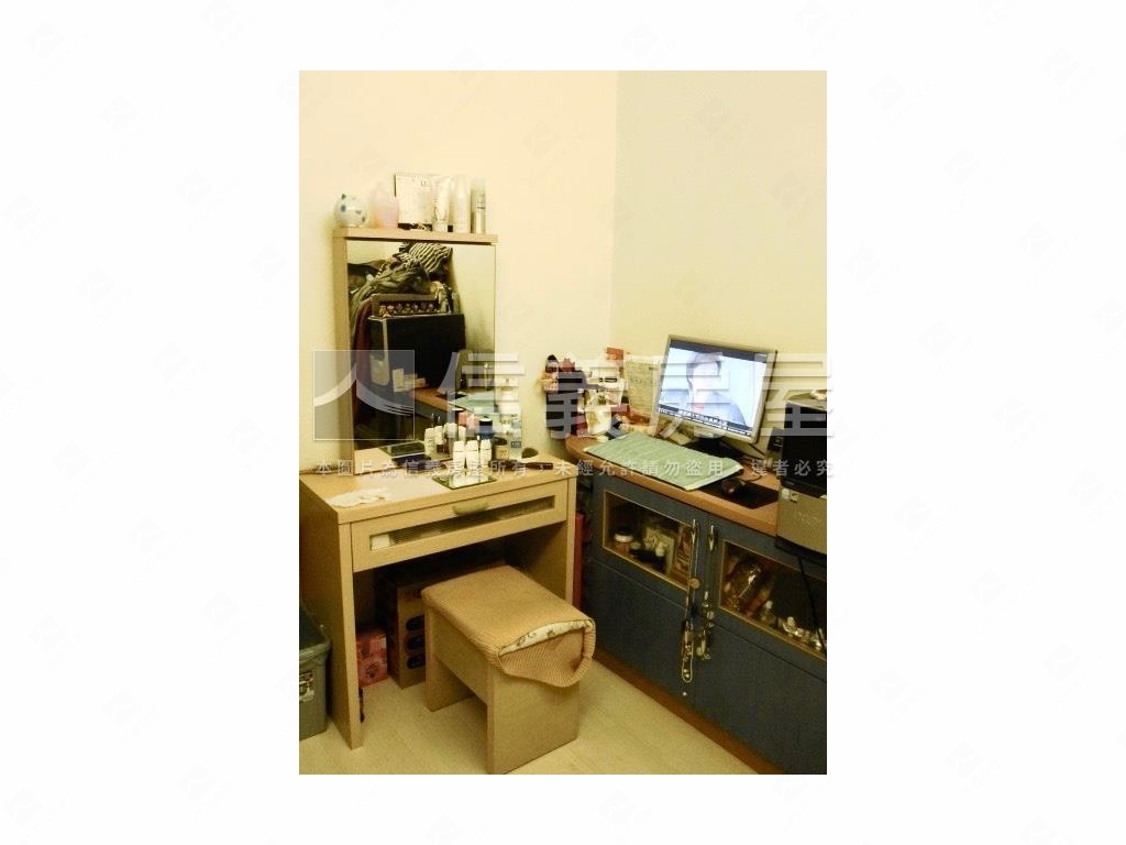 南山學區邊間三房房屋室內格局與周邊環境