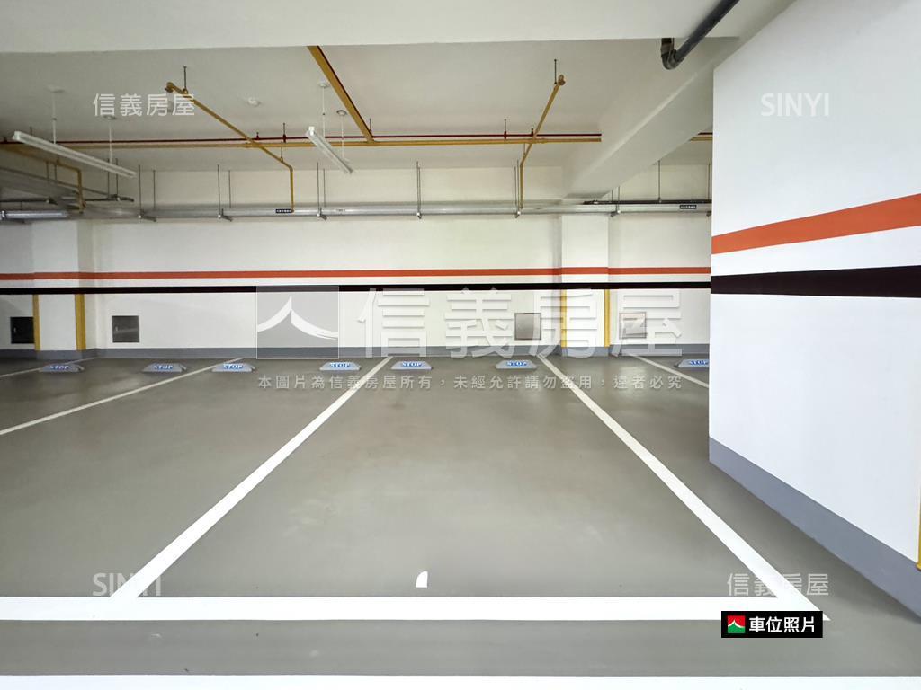 ★國泰朋．次頂河景雙車位房屋室內格局與周邊環境