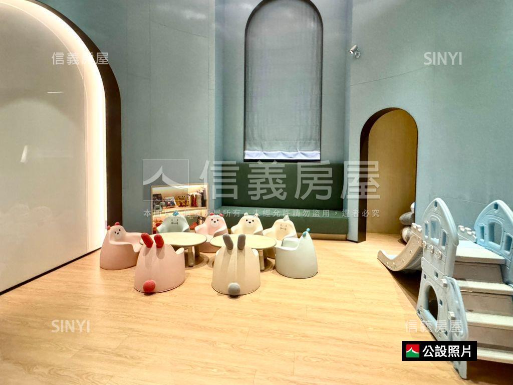 ★國泰朋．次頂河景雙車位房屋室內格局與周邊環境