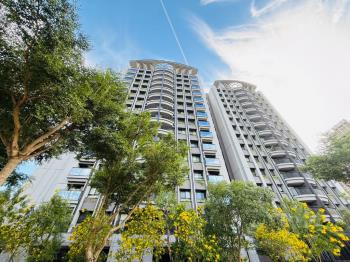 ★惠宇朗庭精美三房平車