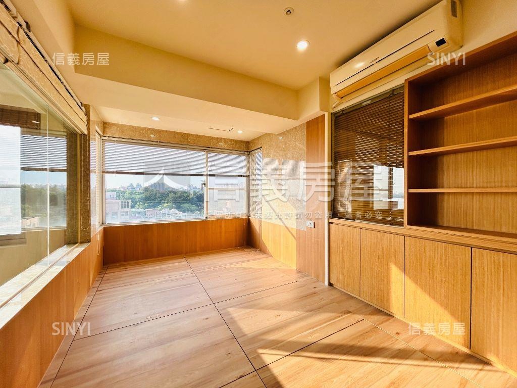 ㊣海揚木質調‧２房有車位房屋室內格局與周邊環境