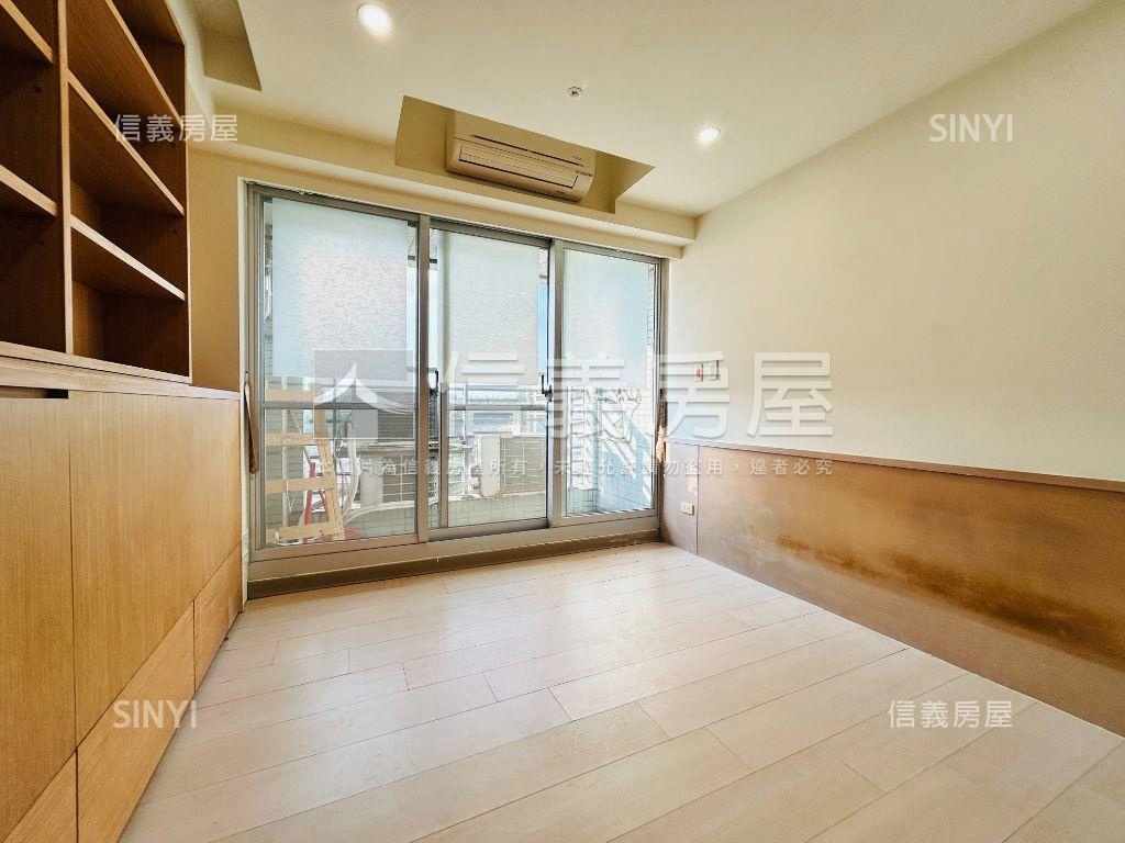 ㊣海揚木質調‧２房有車位房屋室內格局與周邊環境