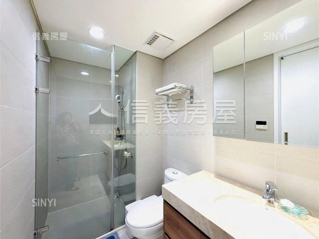 稀有高樓層雙主臥景觀豪宅房屋室內格局與周邊環境