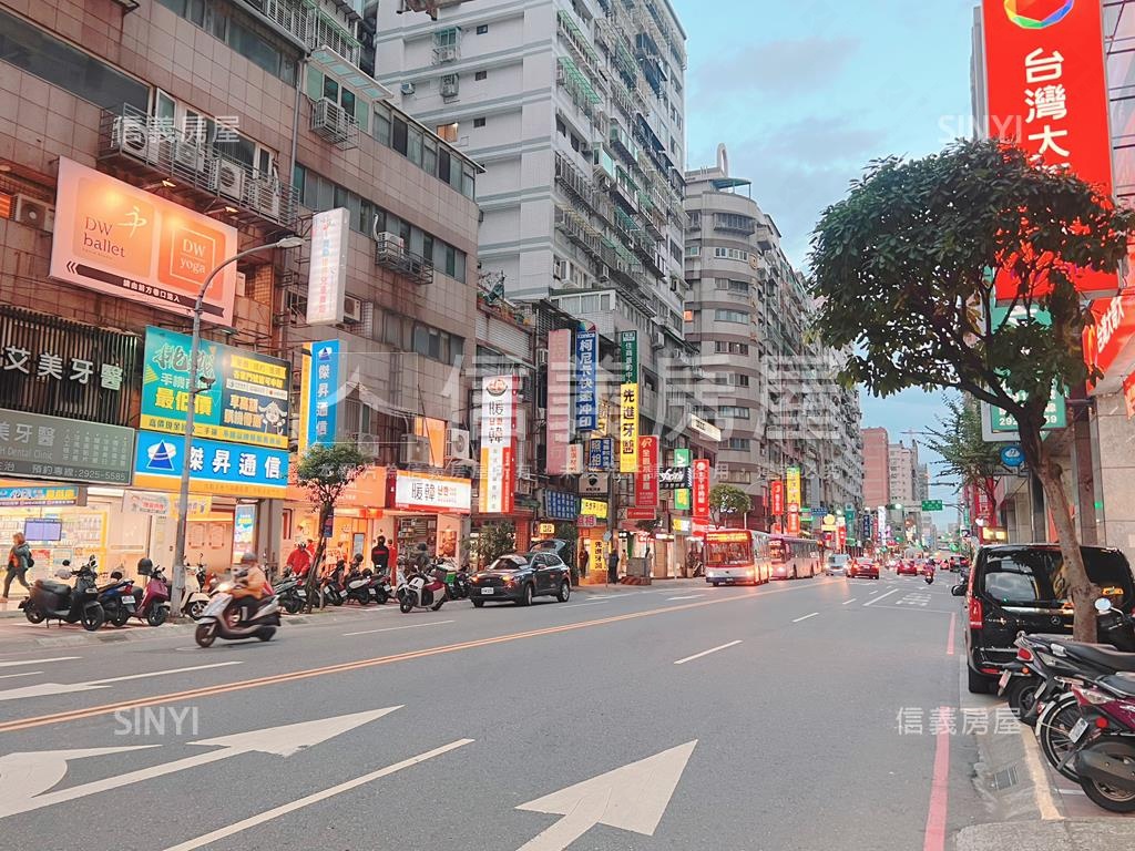 永安捷運中和路上黃金店面房屋室內格局與周邊環境