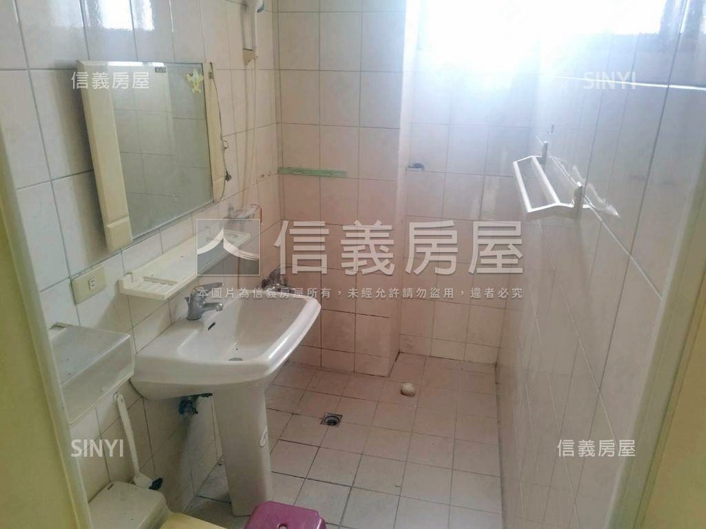 大觀明園大套房房屋室內格局與周邊環境