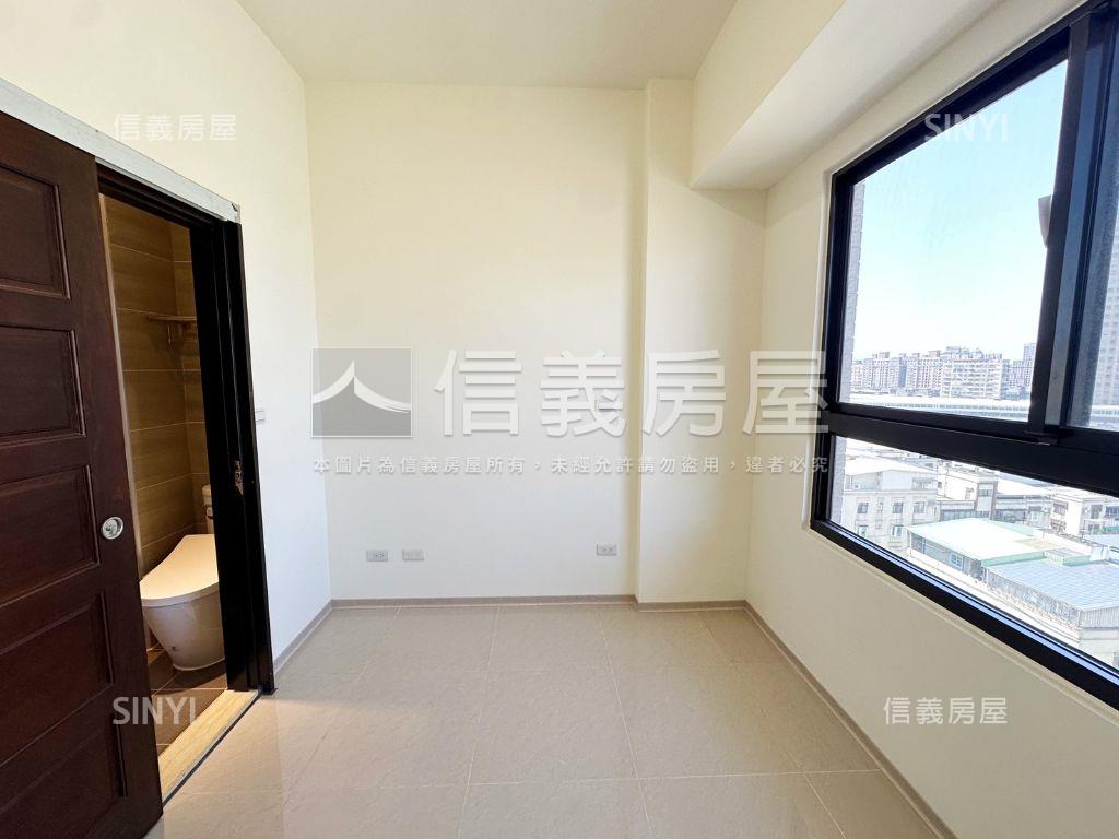 全新落成！成家電梯兩房房屋室內格局與周邊環境