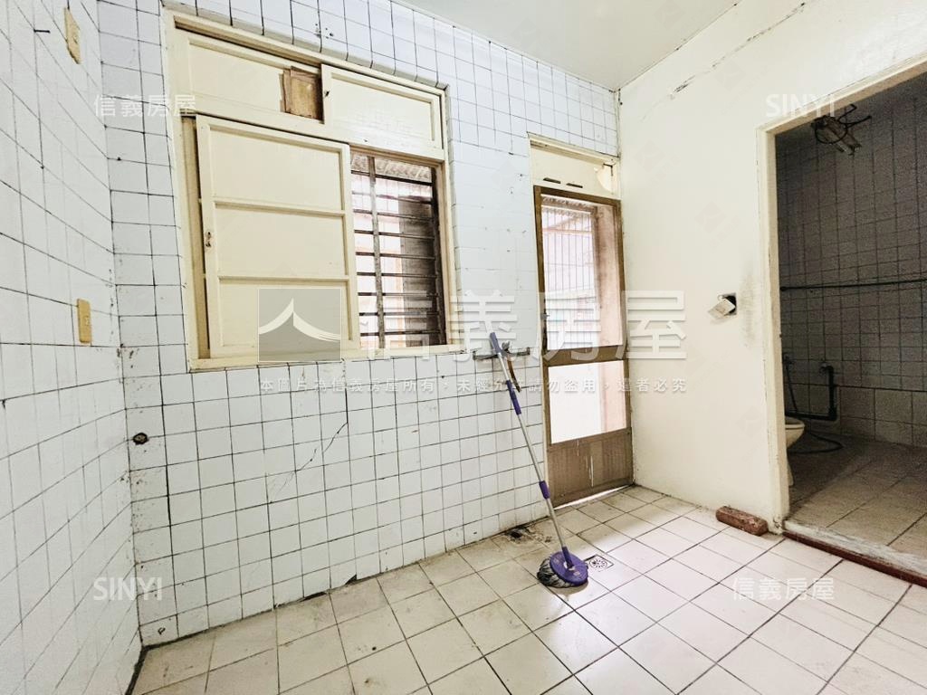 裕民路公寓三樓房屋室內格局與周邊環境