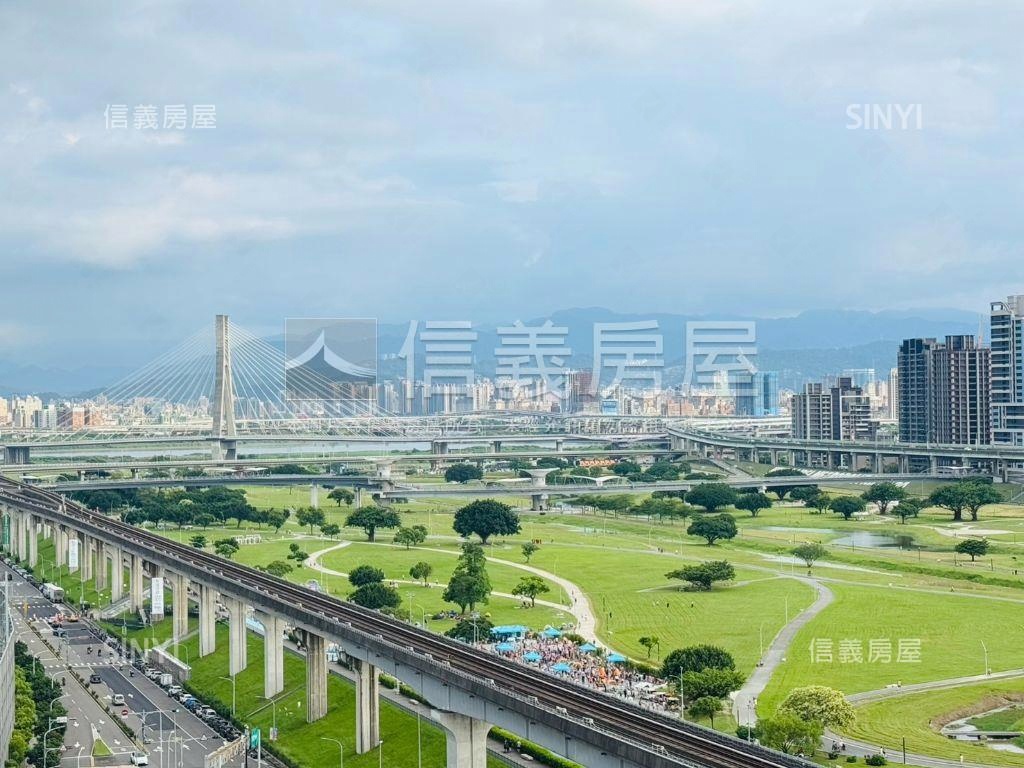 陽光公園是我家３房平車位房屋室內格局與周邊環境