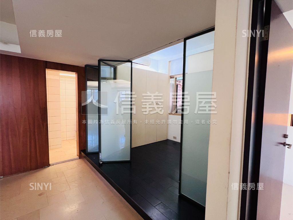 頂溪稀有低公設邊間大兩房房屋室內格局與周邊環境