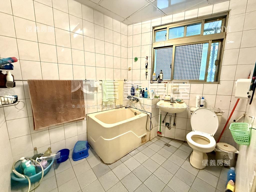 ☆明德捷運經典整棟美屋房屋室內格局與周邊環境