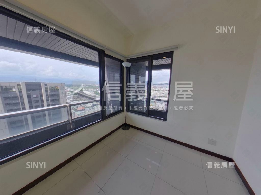 【翔譽天心】三房附車位房屋室內格局與周邊環境