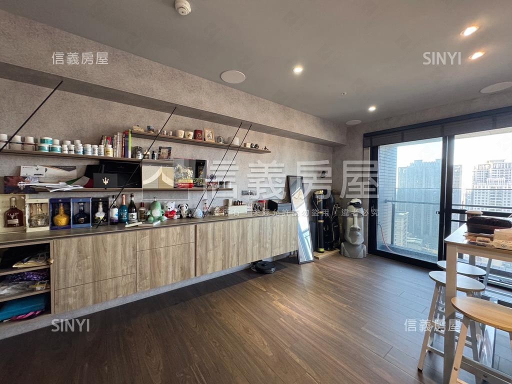 遼闊視野精美裝潢雙學苑房屋室內格局與周邊環境