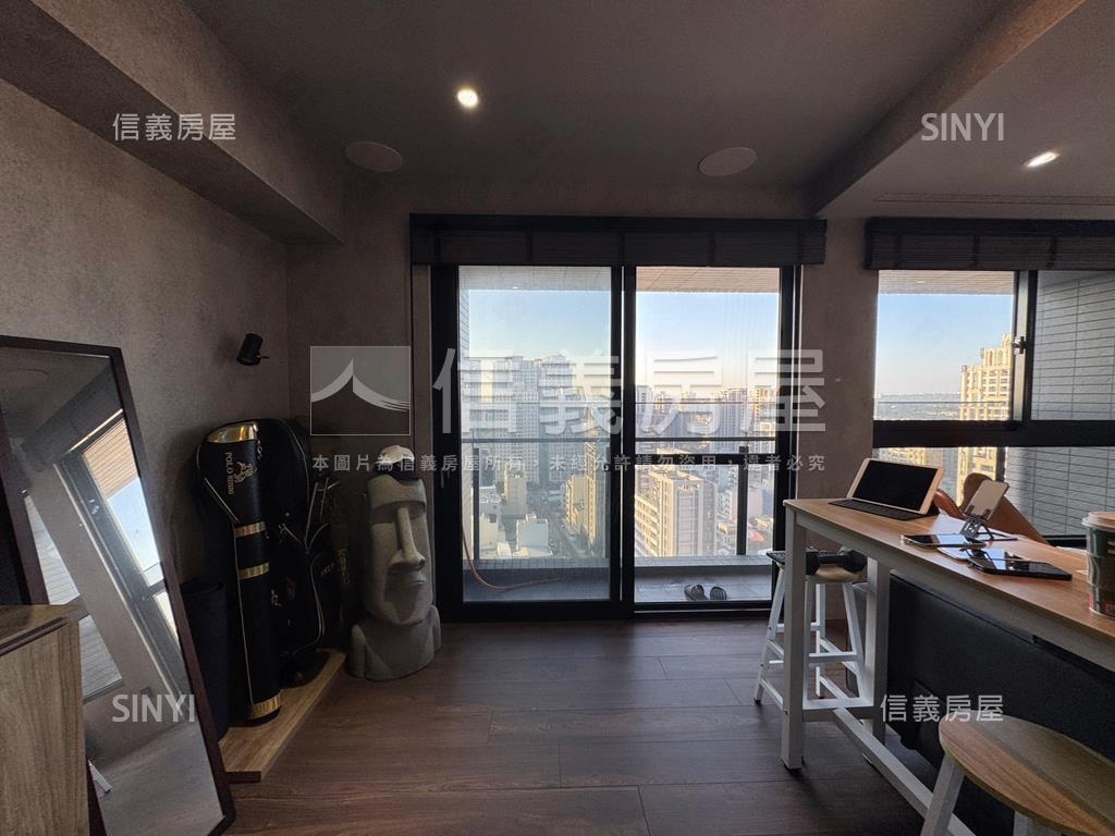 遼闊視野精美裝潢雙學苑房屋室內格局與周邊環境